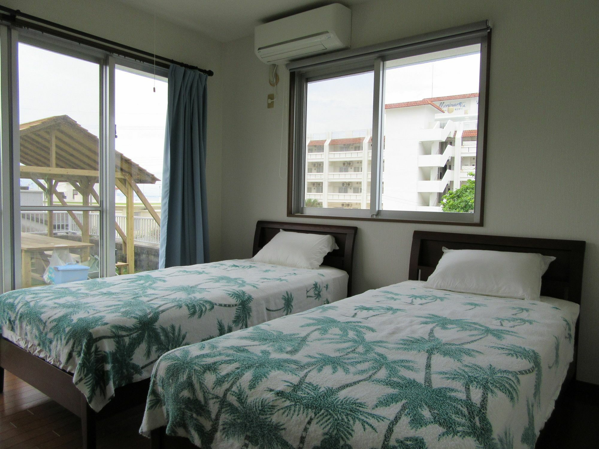 Guest House Diamond Yomitan Extérieur photo